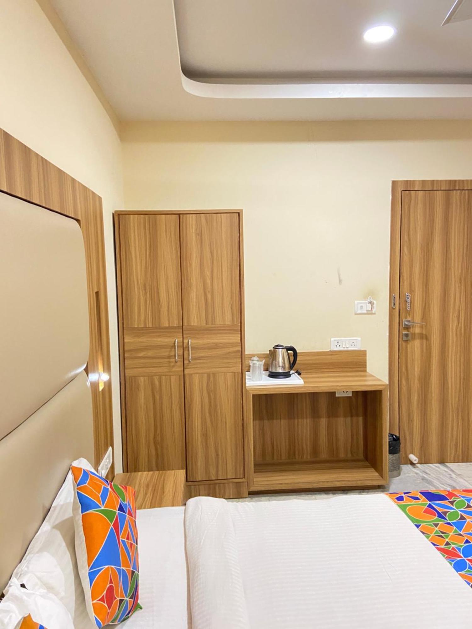 Hotel Damanis Udajpur Zewnętrze zdjęcie