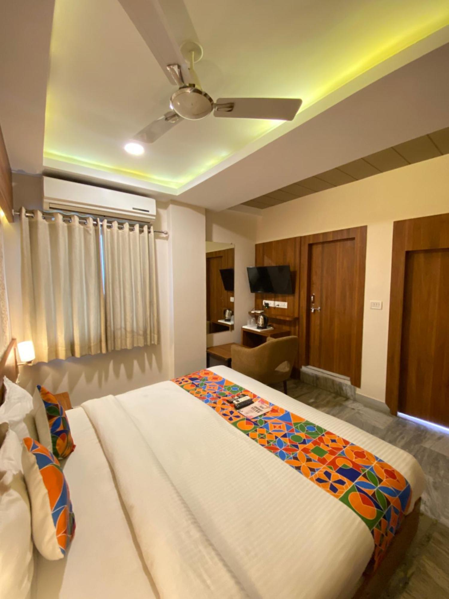 Hotel Damanis Udajpur Zewnętrze zdjęcie